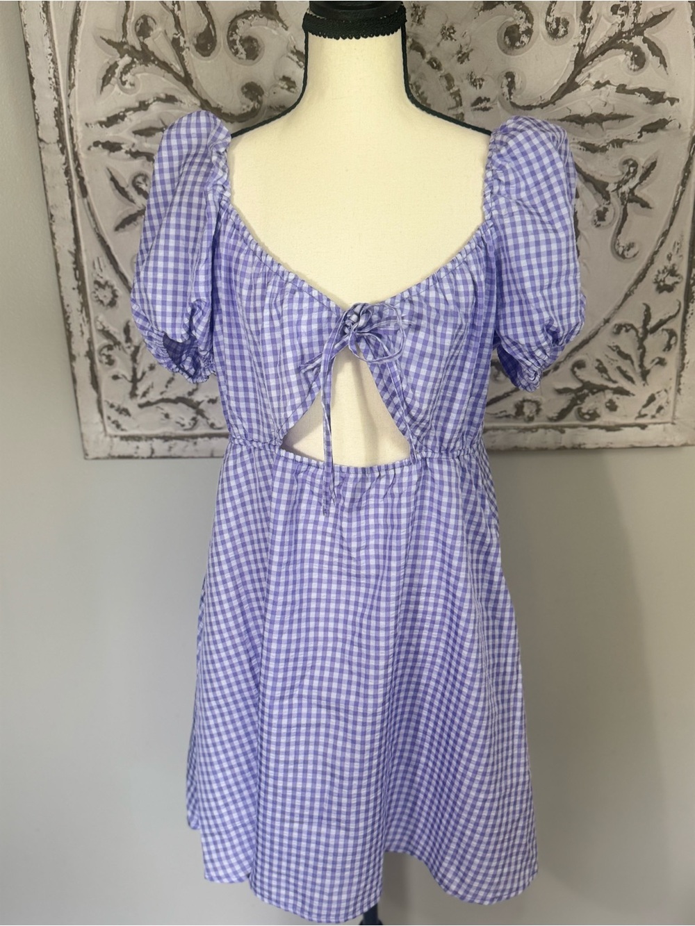 H&M Lavender Gingham Tie-Front Puff Sleeve Blouse - Picture 7 of 8